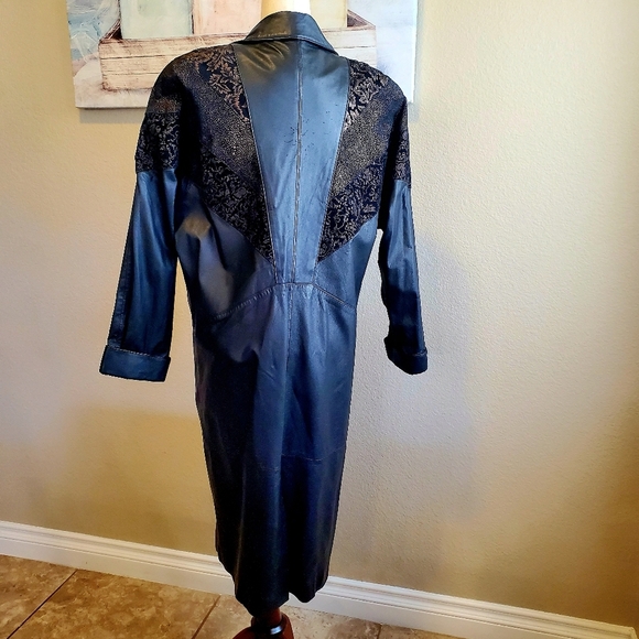 Vintage Leather 47" Trench w/ Botanical Print Shoulder sz M - Picture 4 of 11